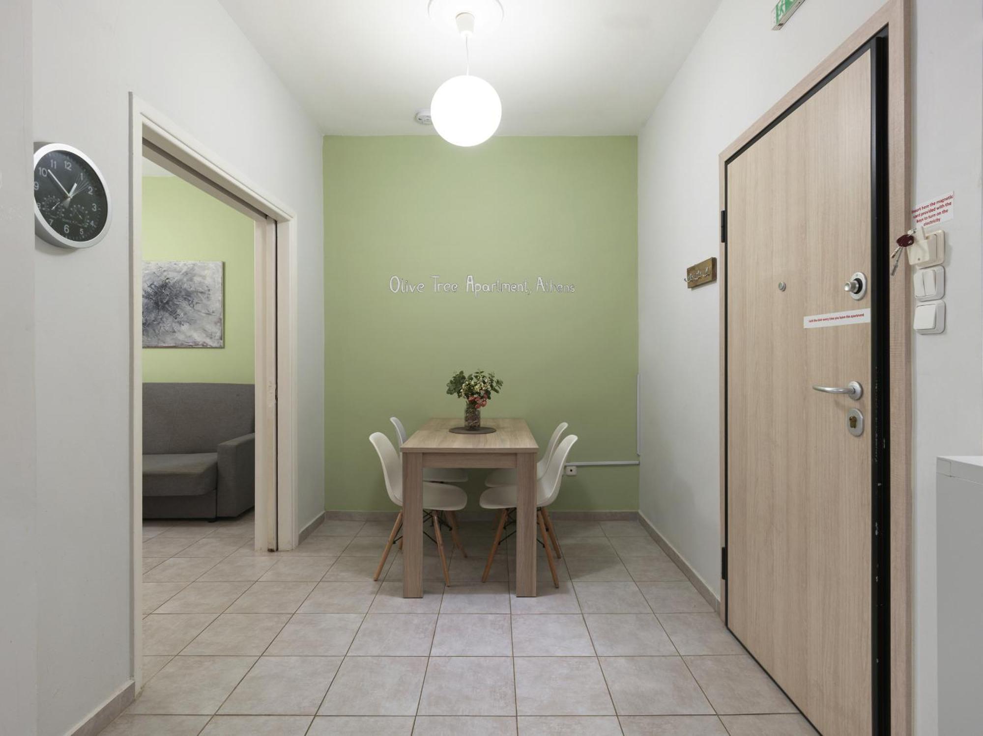 Апартаменты Cozy Athenian One Bd, Pistachio Charm Экстерьер фото